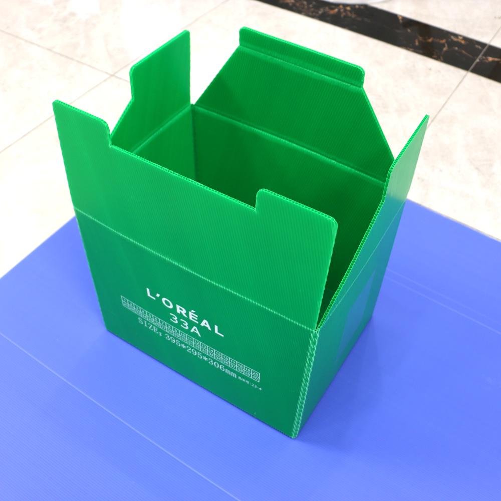 Reusable hollow sheet container made from PP corrugated plastic sheet